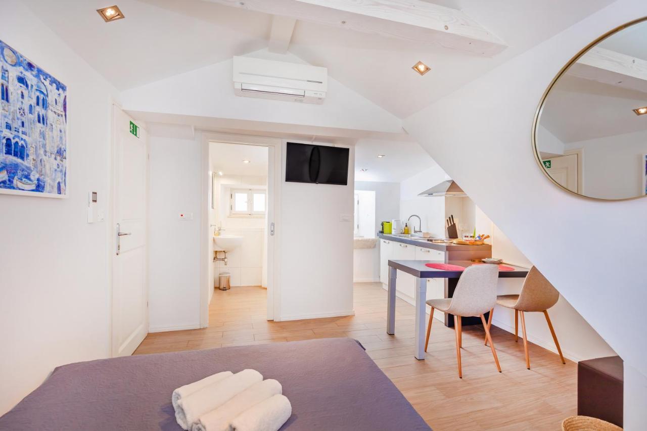 Rafael Rooms & Apartments Old Town By Duhomes Dubrovnik Eksteriør billede